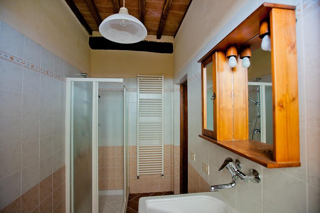 Borgo Fajani Guest House Terricciola Exterior photo
